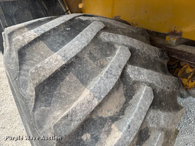 image for item EV1744 2002 Ag-Chem TerraGator 8104 applicator truck