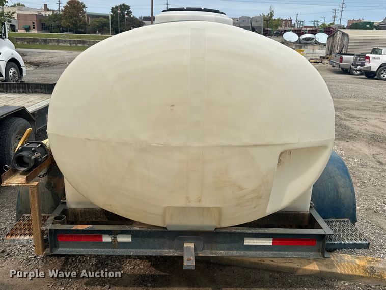 image for item EV1746 Duo Lift chemical mixing trailer