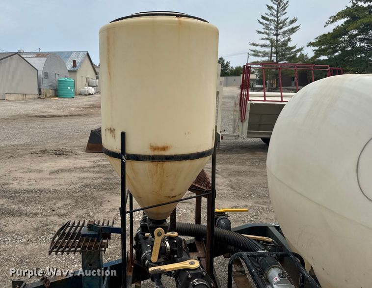 image for item EV1746 Duo Lift chemical mixing trailer