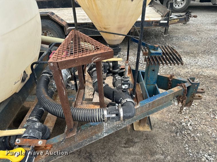 image for item EV1746 Duo Lift chemical mixing trailer