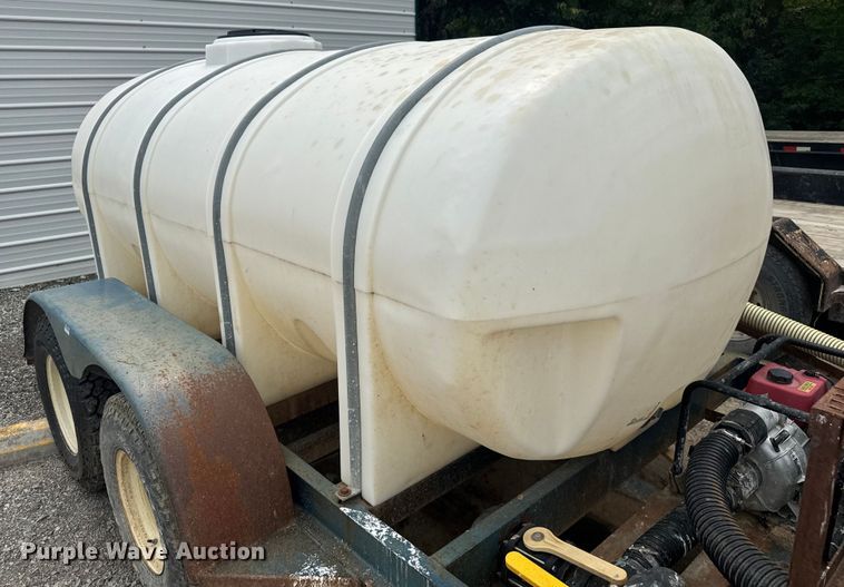 image for item EV1746 Duo Lift chemical mixing trailer