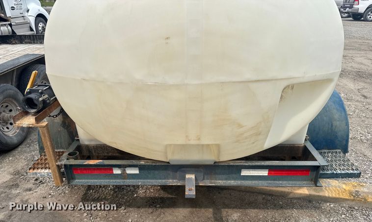 image for item EV1746 Duo Lift chemical mixing trailer