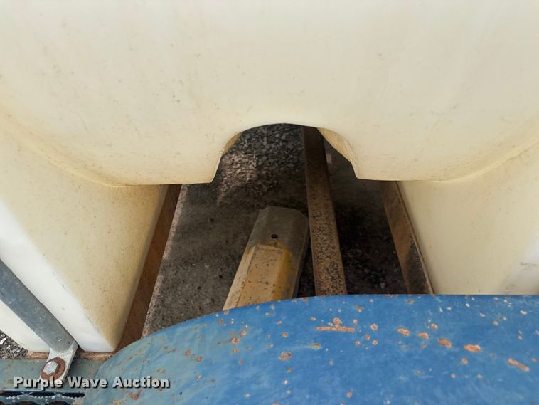 image for item EV1746 Duo Lift chemical mixing trailer