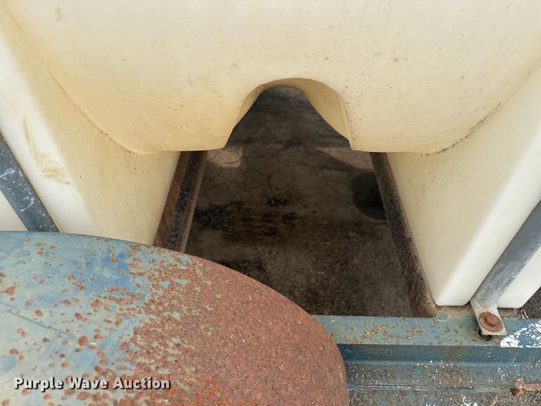 image for item EV1746 Duo Lift chemical mixing trailer