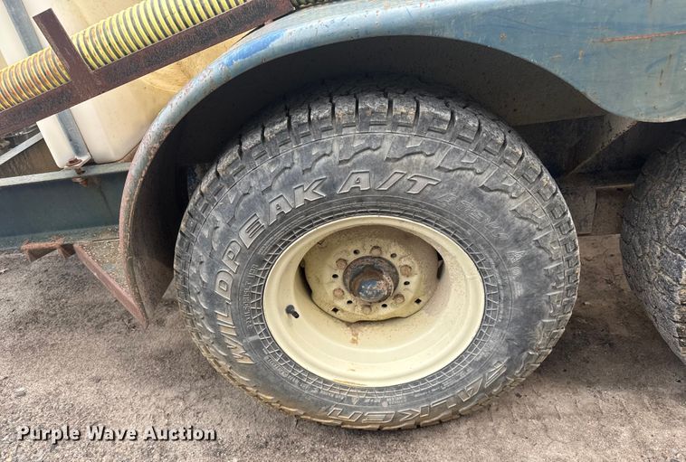 image for item EV1746 Duo Lift chemical mixing trailer