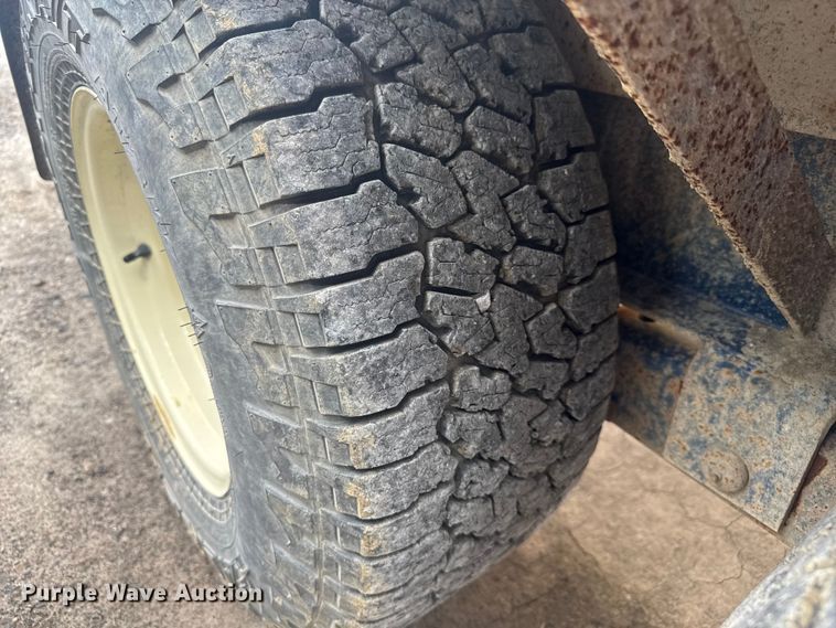 image for item EV1746 Duo Lift chemical mixing trailer