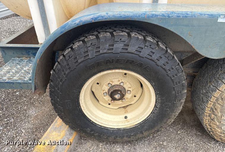 image for item EV1746 Duo Lift chemical mixing trailer