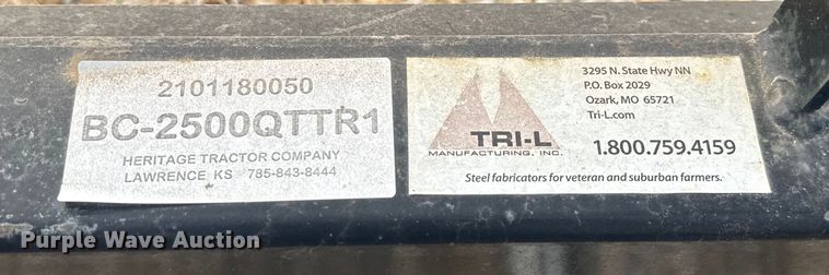 image for item EV1827 Tri-L  skid steer bale spear