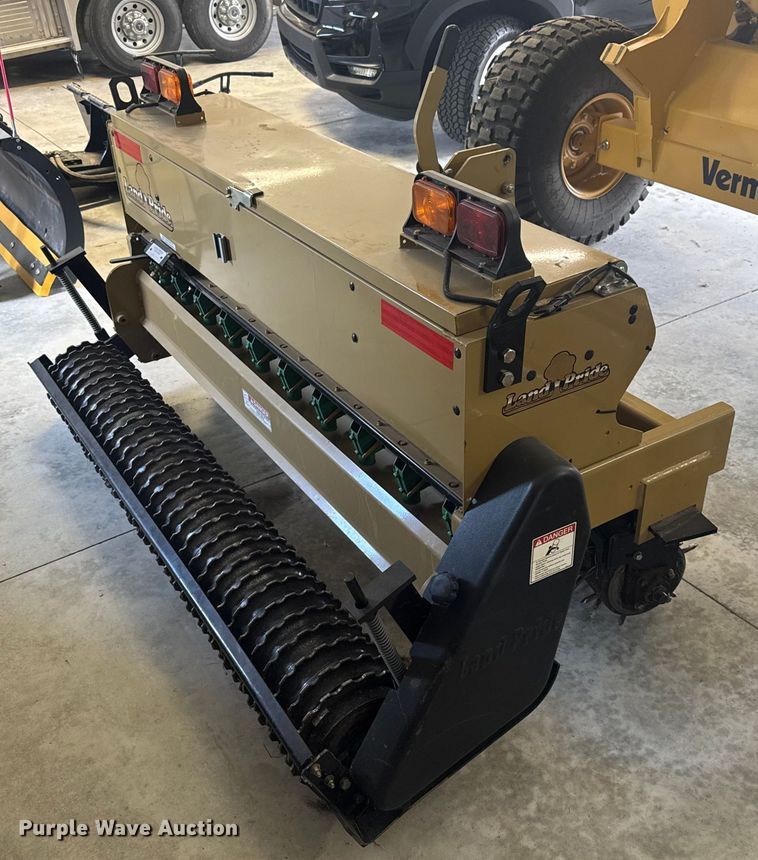 image for item EV1830 Land Pride APS1572 grain drill