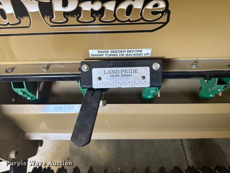 image for item EV1830 Land Pride APS1572 grain drill