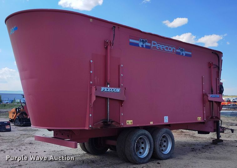 image for item IP9680 2010 Peecon VME-400 feed grinder/mixer