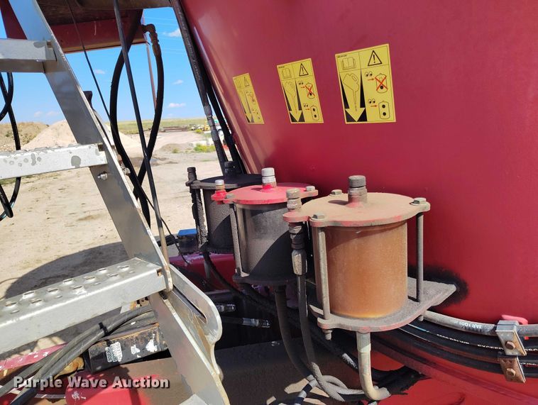 image for item IP9680 2010 Peecon VME-400 feed grinder/mixer