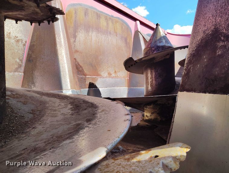 image for item IP9680 2010 Peecon VME-400 feed grinder/mixer