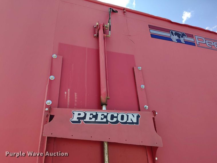 image for item IP9680 2010 Peecon VME-400 feed grinder/mixer