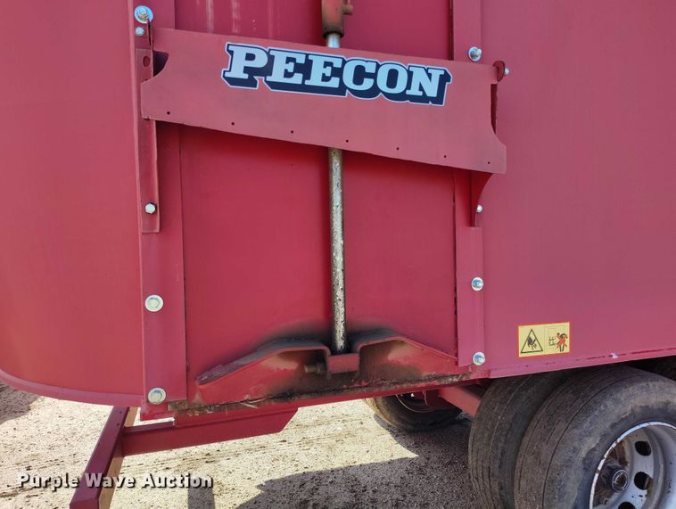 image for item IP9680 2010 Peecon VME-400 feed grinder/mixer