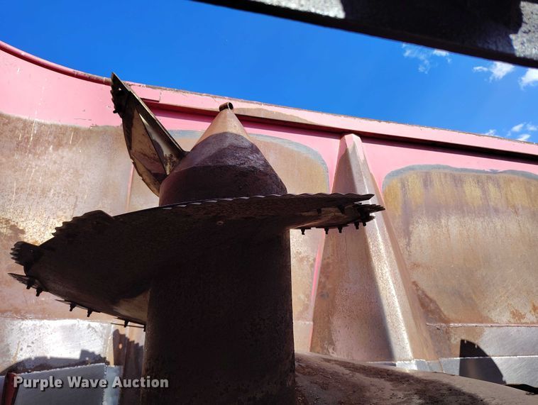 image for item IP9680 2010 Peecon VME-400 feed grinder/mixer