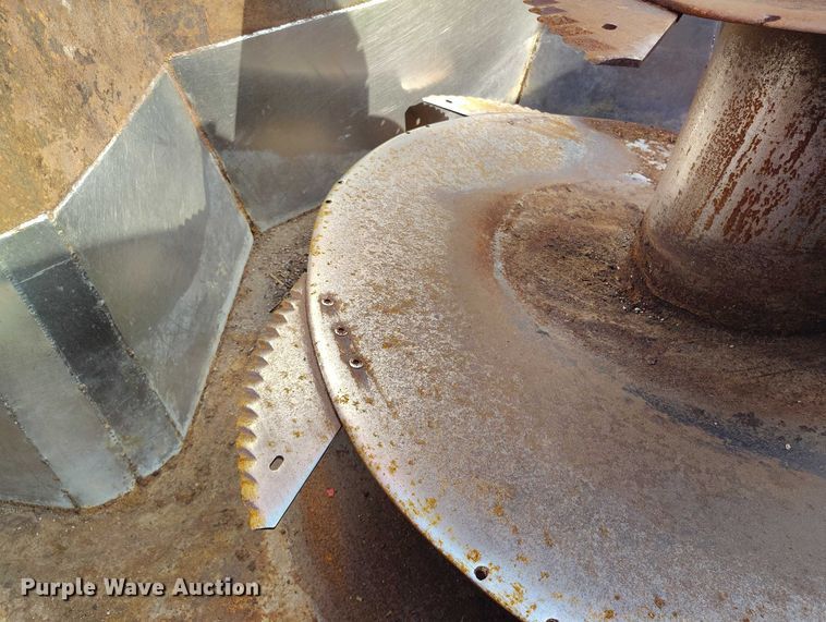 image for item IP9680 2010 Peecon VME-400 feed grinder/mixer