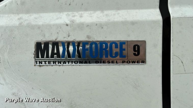 image for item KG9590 2009 International 7400 applicator truck cab and chassis  