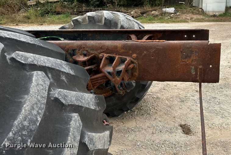 image for item KG9590 2009 International 7400 applicator truck cab and chassis  