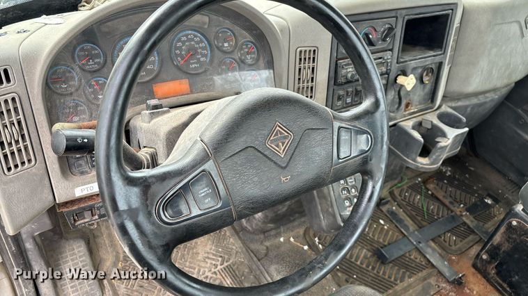 image for item KG9590 2009 International 7400 applicator truck cab and chassis  