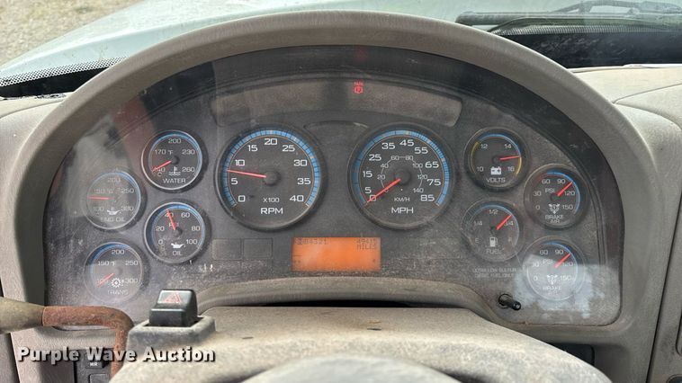 image for item KG9590 2009 International 7400 applicator truck cab and chassis  