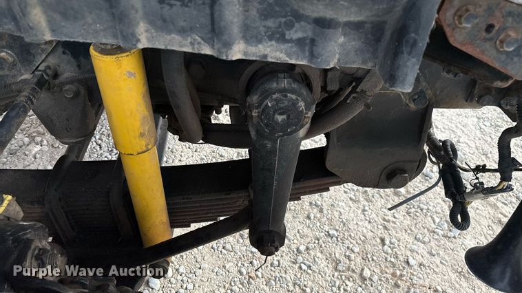 image for item KG9590 2009 International 7400 applicator truck cab and chassis  