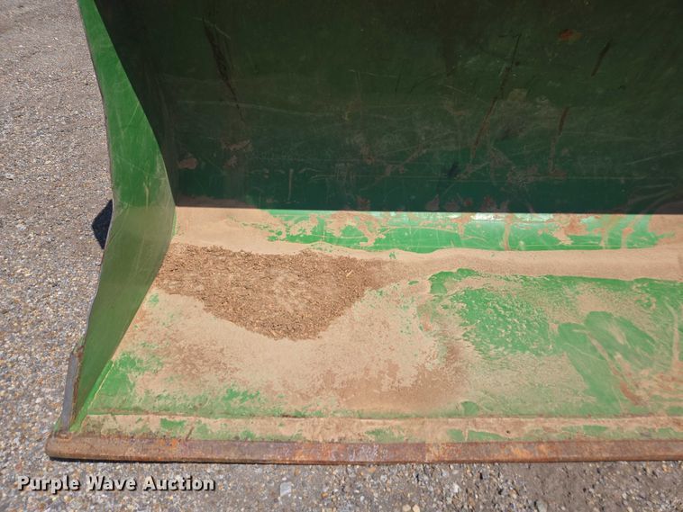 image for item YA1056 2022 John Deere 5055E MFWD tractor