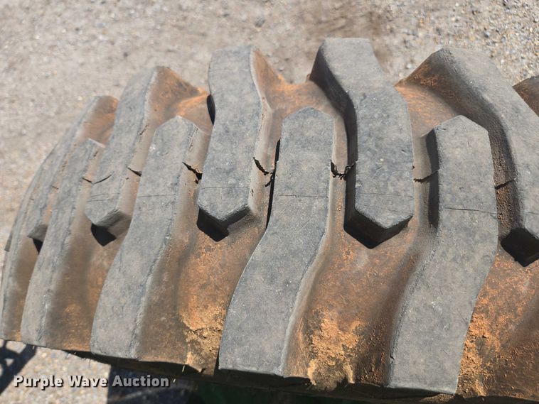 image for item YA1056 2022 John Deere 5055E MFWD tractor