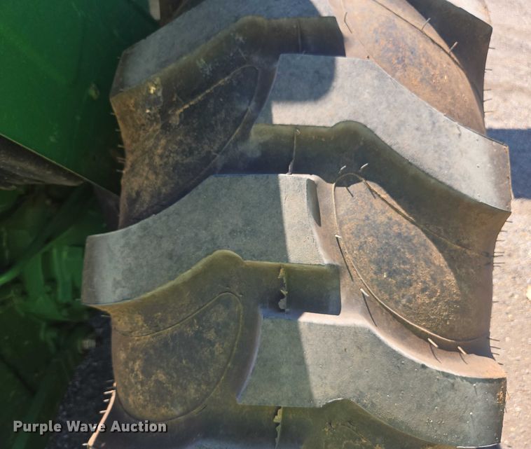 image for item YA1056 2022 John Deere 5055E MFWD tractor