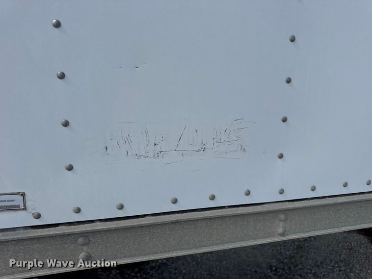 image for item DO2223 1998 International 4900 box truck