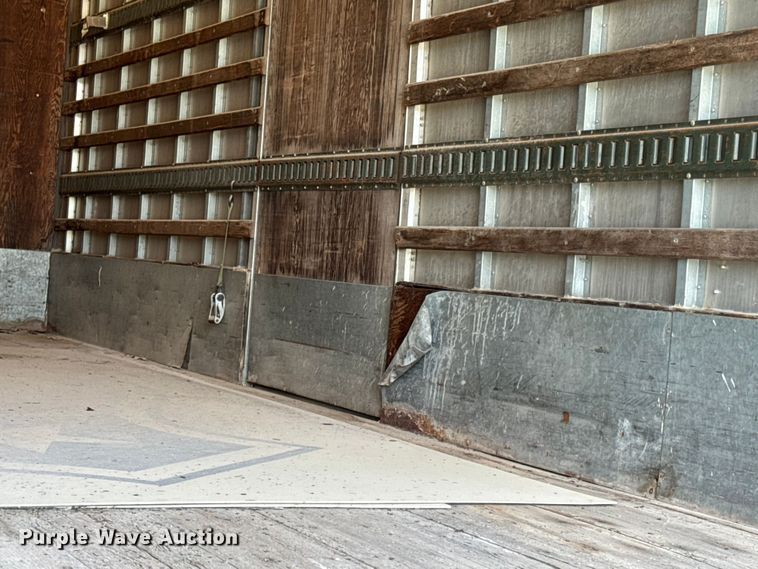 image for item DO2223 1998 International 4900 box truck