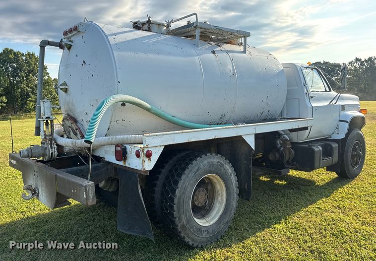 image for item DO2224 1978 Chevrolet C65 vacuum truck