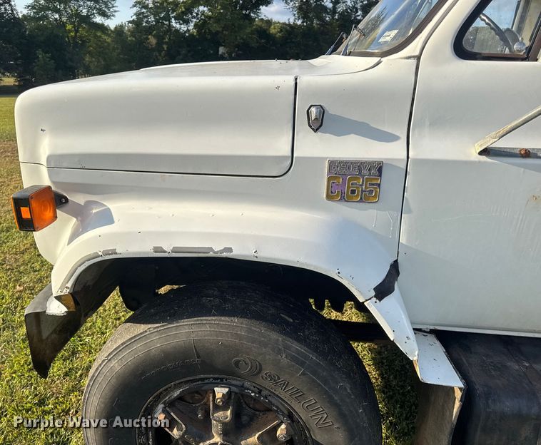 image for item DO2224 1978 Chevrolet C65 vacuum truck