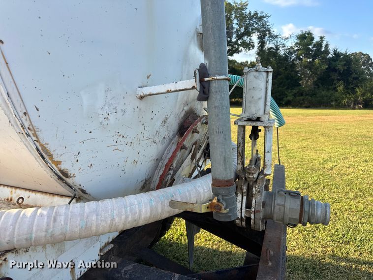 image for item DO2224 1978 Chevrolet C65 vacuum truck