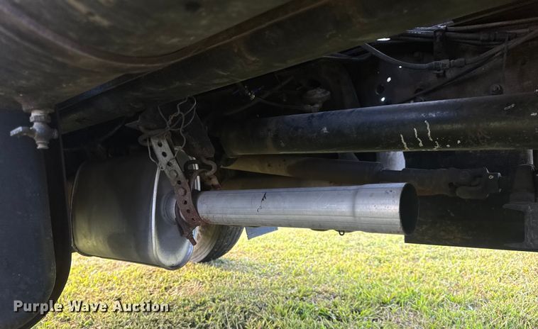 image for item DO2224 1978 Chevrolet C65 vacuum truck