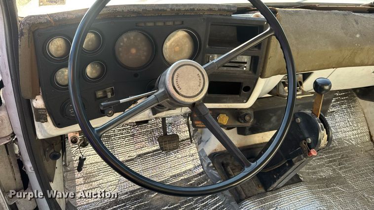 image for item DO2224 1978 Chevrolet C65 vacuum truck