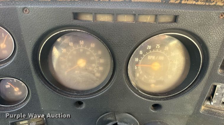 image for item DO2224 1978 Chevrolet C65 vacuum truck