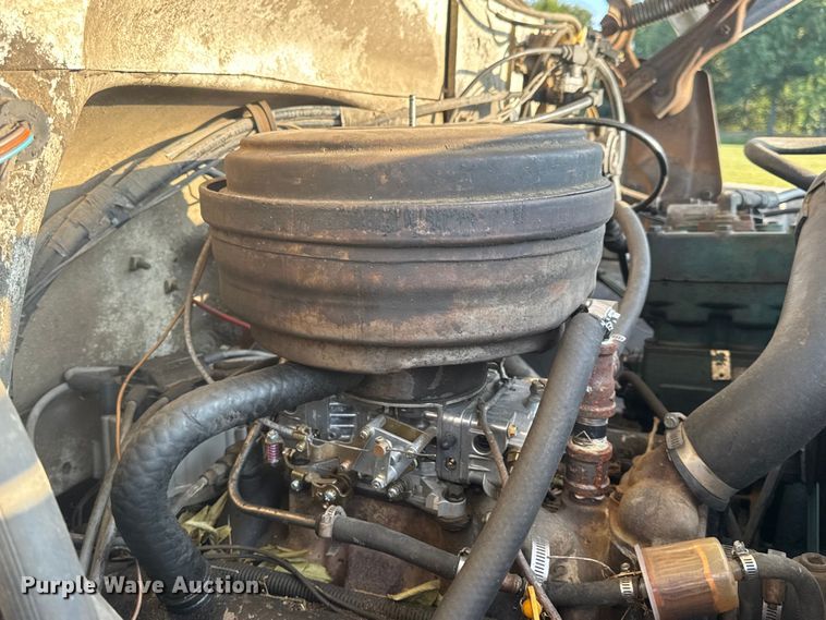 image for item DO2224 1978 Chevrolet C65 vacuum truck