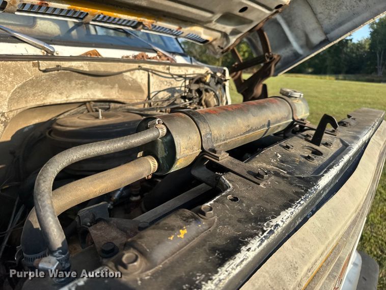 image for item DO2224 1978 Chevrolet C65 vacuum truck