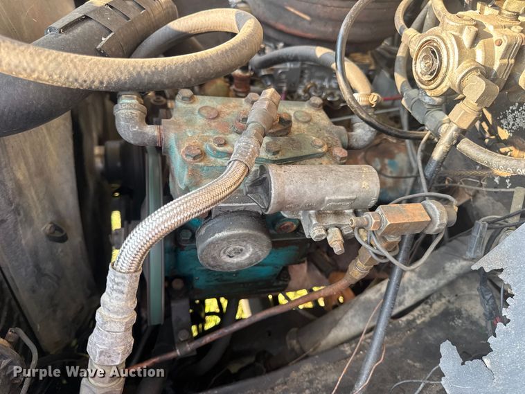 image for item DO2224 1978 Chevrolet C65 vacuum truck