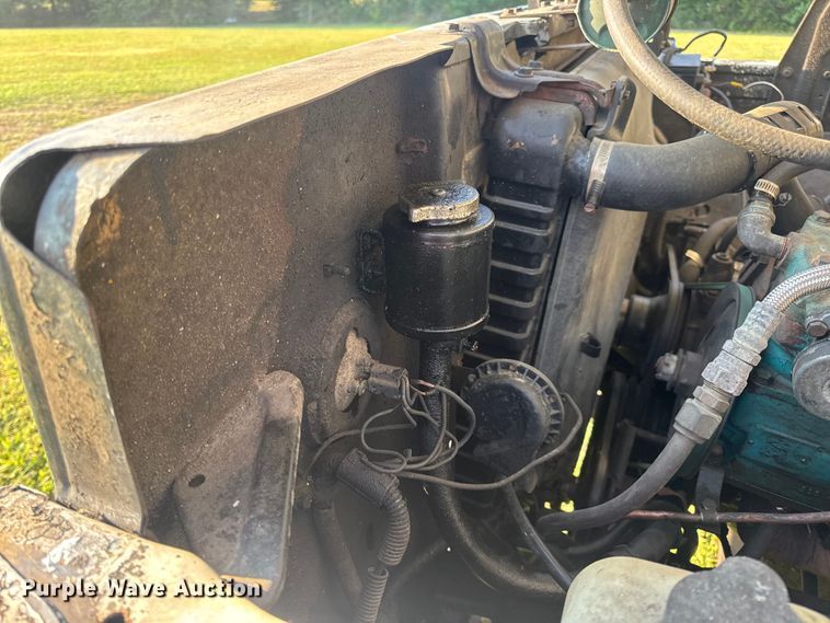 image for item DO2224 1978 Chevrolet C65 vacuum truck