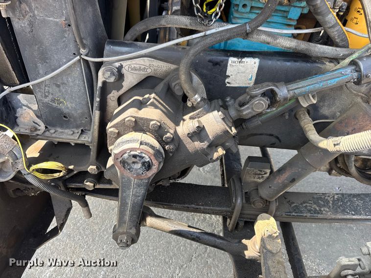 image for item DO2231 2000 Peterbilt 378 semi truck