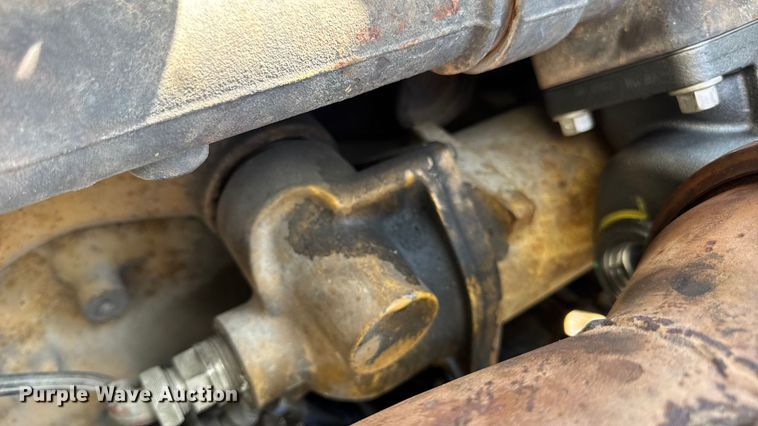 image for item DO2231 2000 Peterbilt 378 semi truck