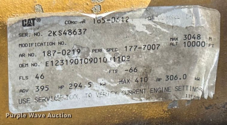 image for item DO2231 2000 Peterbilt 378 semi truck