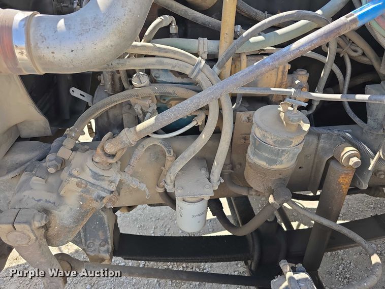 image for item DP8838 1991 Freightliner Conventional semi truck