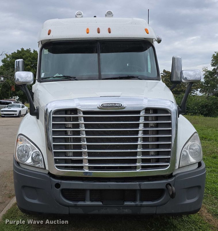 CAMIóN CAMAROTE 2012 FREIGHTLINER
