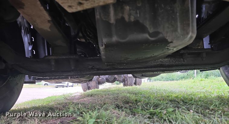 image for item DR3997 2012 Freightliner Cascadia semi truck