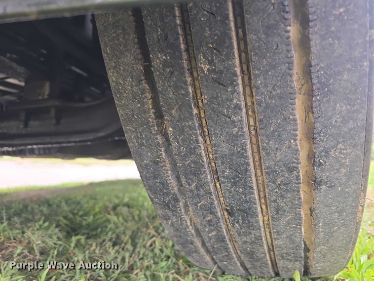 image for item DR3997 2012 Freightliner Cascadia semi truck