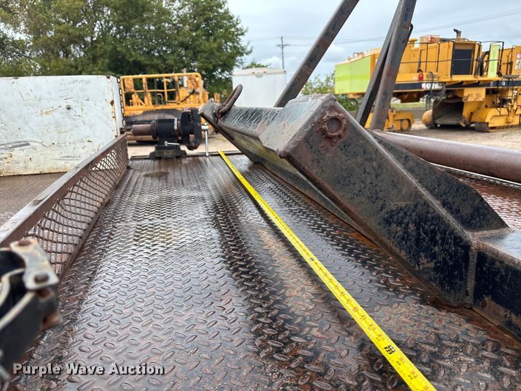 image for item DT3425 1996 International 4900 reel truck