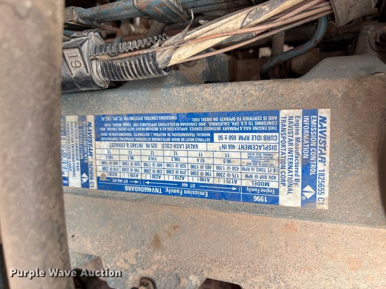 image for item DT3425 1996 International 4900 reel truck